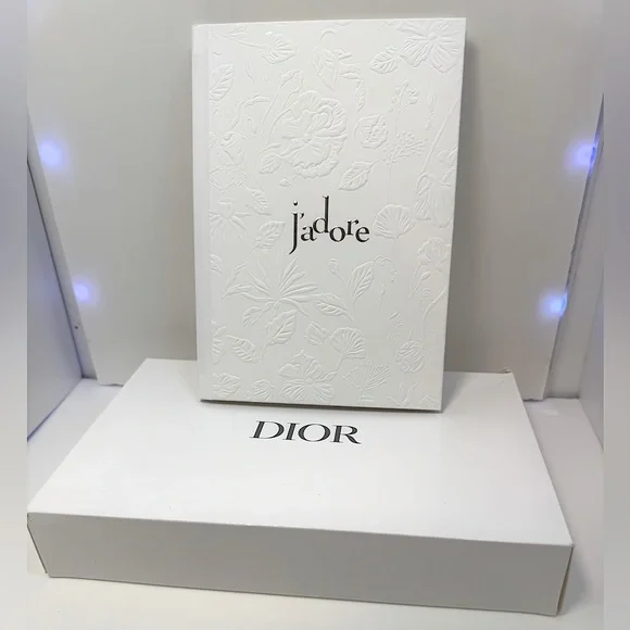 Dior Notebook J’adore Limited Edition Floral Embossed Gold Gilded Pages with Box - Picture 2 of 6